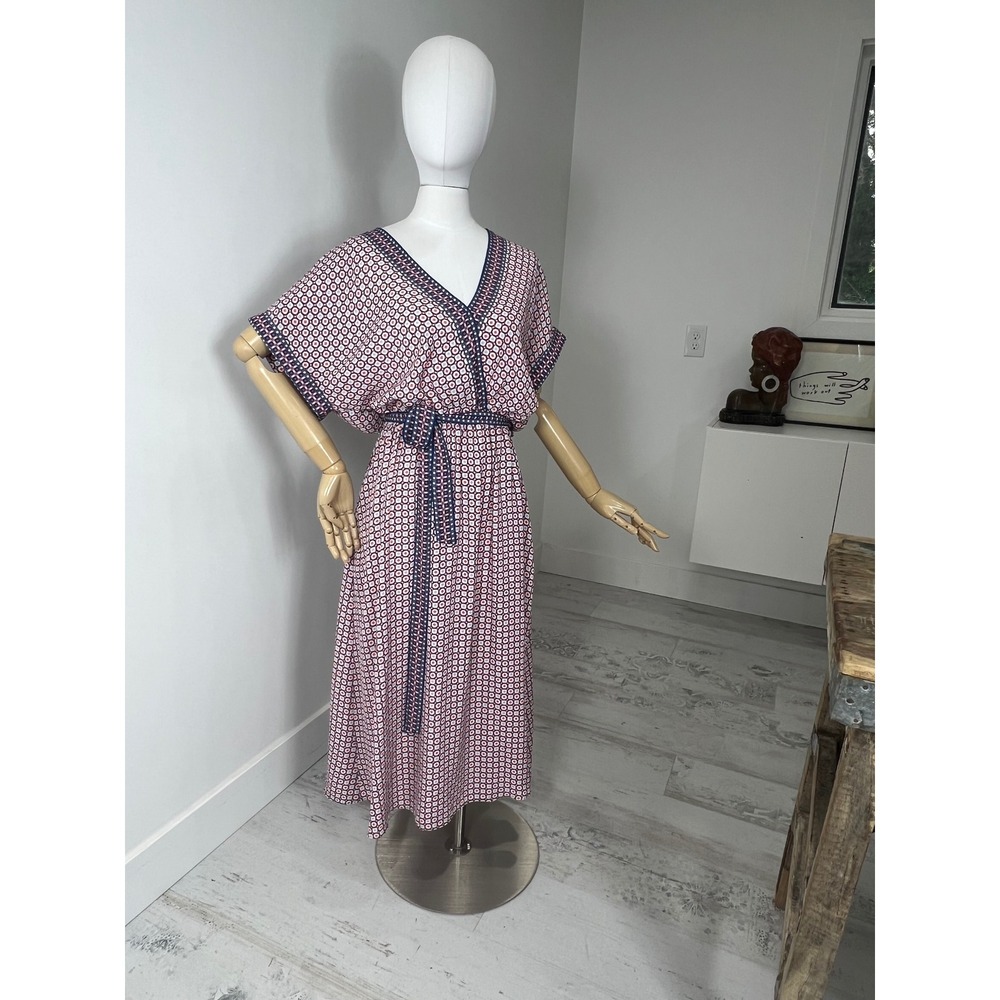 Max Studio Geometric Medallion Midi Dress Red White Blue V-Neck Elastic Waist L